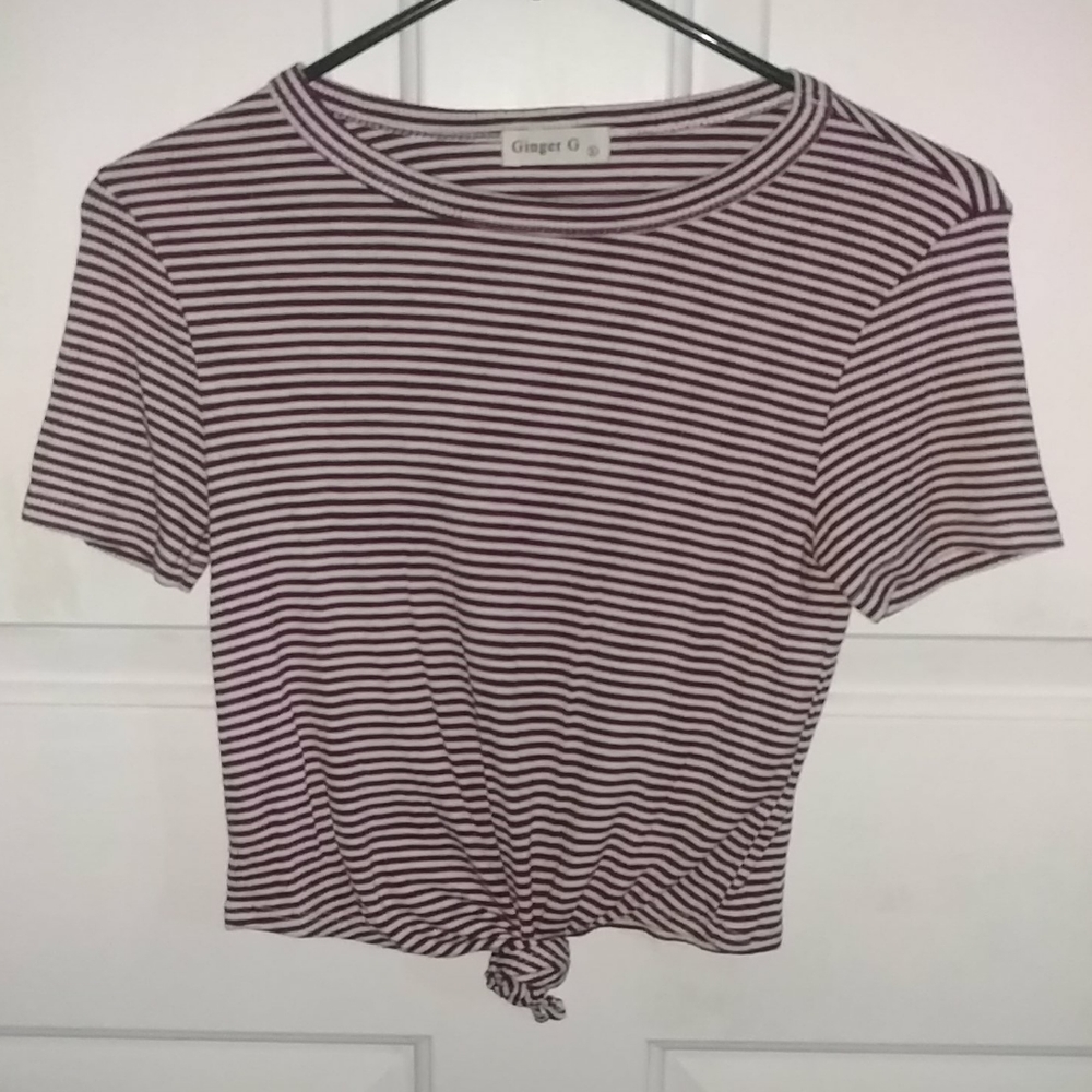 🎄Striped tie crop top